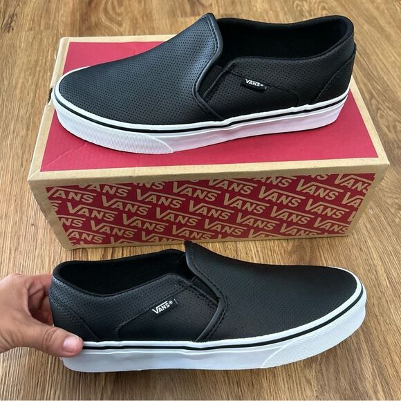 VANS off the wall black leather slip on shoes sneakers women’s 7.5 new - Picture 7 of 8
